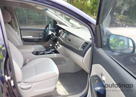 2019 Kia Sedona Lx из США, поврежденный, VIN KNDMB5C18K6534005